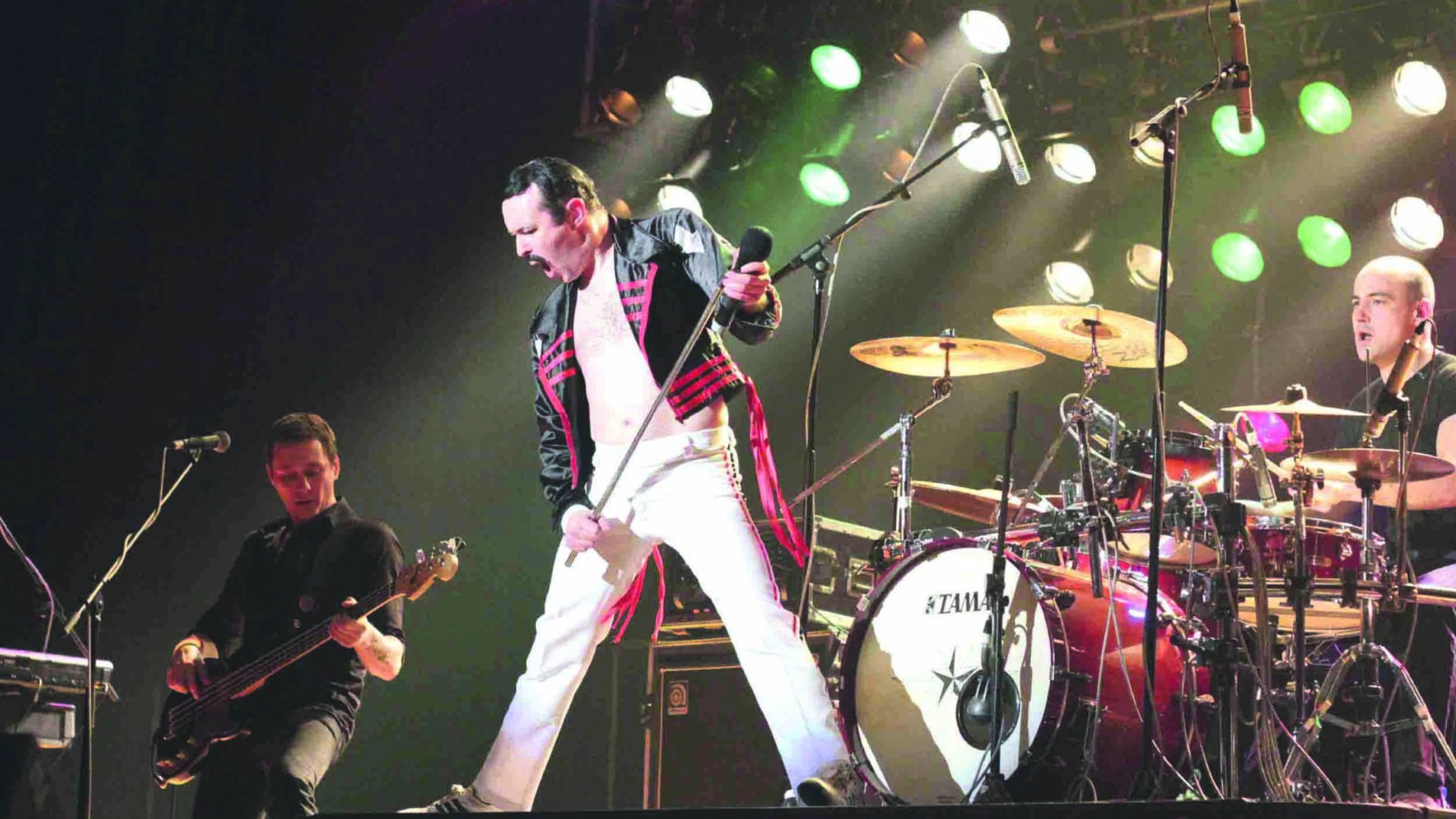 OXMOX präsentiert: One Night Of Queen – 23.01.2016 – Sparkassen-Arena-Kiel