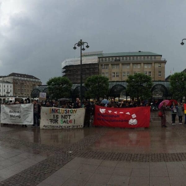 AStA: Für eine kritische Universität!