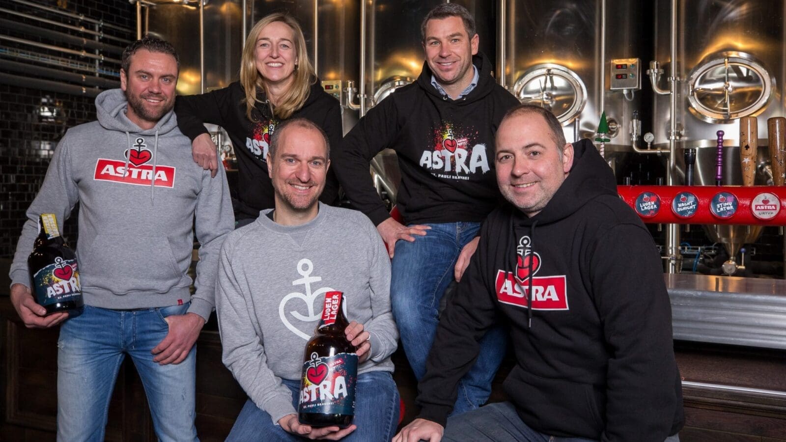 Eröffnung der Astra Brauerei-Kneipe