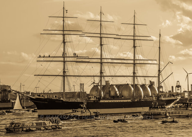 Die Peking (ein Viermaster) ist wieder in Hamburg