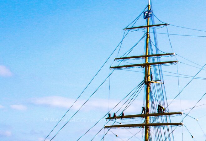 Die Peking (ein Viermaster) ist wieder in Hamburg