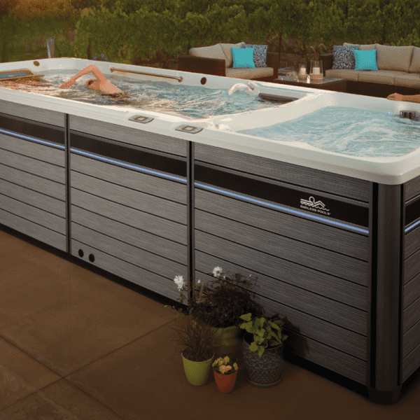 Urlaubszeit-Die ideale Whirlpool-Saison